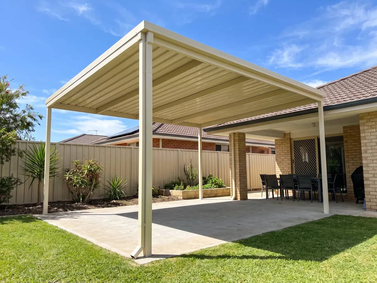 A freestanding Colorbond patio standing on its own posts in a Perth backyard